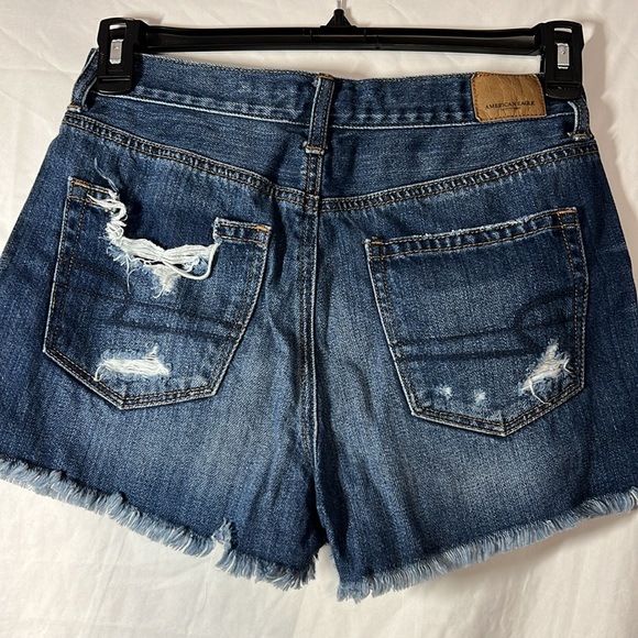 3/$15 American Eagle Women’s Distressed Mom Shorts - Picture 3 of 3